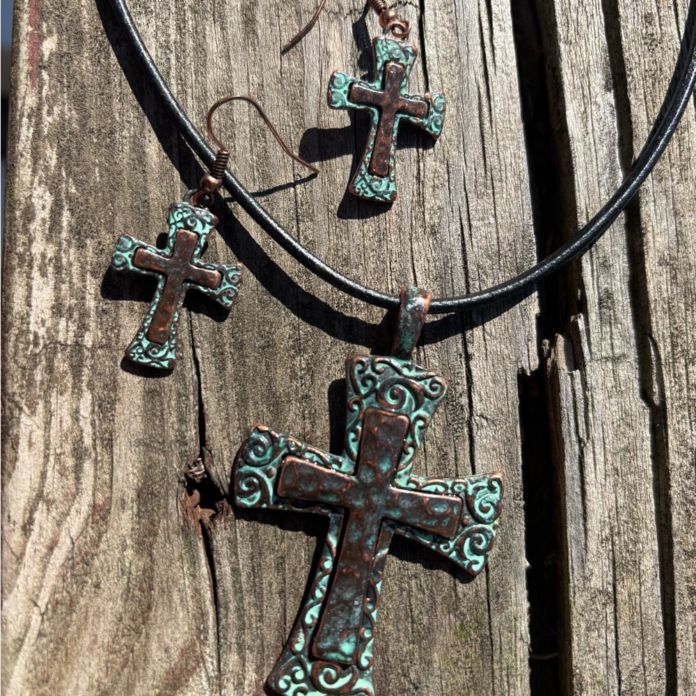 Turquoise and Brown Cross Pendant Necklace and Earring Set